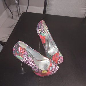 Ladies high heel shoes